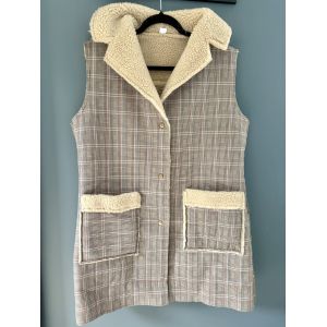 Жилет з овечої шерсті довгий, L