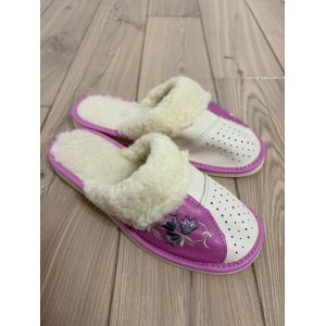 Домашні шкіряні жіночі тапочки з овечої вовни розмір 41