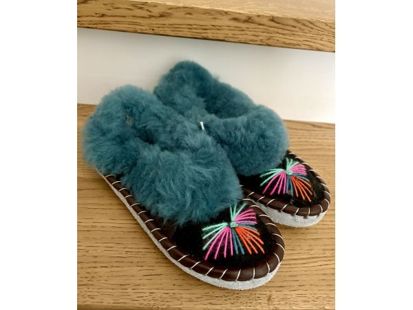 Закопанки, хутряні жіночі капці, капці з овечої вовни 38 розмір