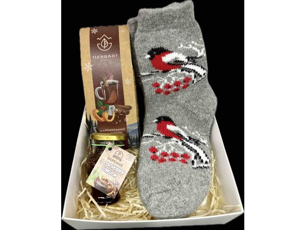 Подарунковий набір до Дня закоханих та 8 Березня