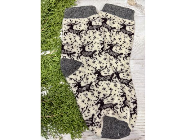 Шкарпетки з овечої вовни з українським орнаментом | Теплі вовняні шкарпетки на зиму
