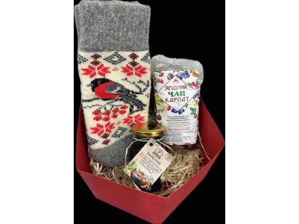 Подарунковий набір до Дня закоханих та 8 Березня