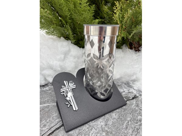 Лампадка на сонячній батареї чорна металева з хрестом — LED