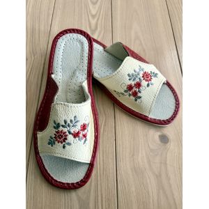 Домашні шкіряні капці жіночі