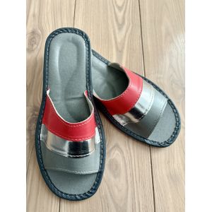 Домашні шкіряні капці жіночі