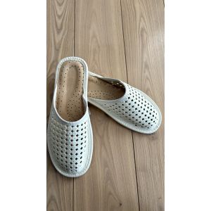 Домашні шкіряні капці жіночі