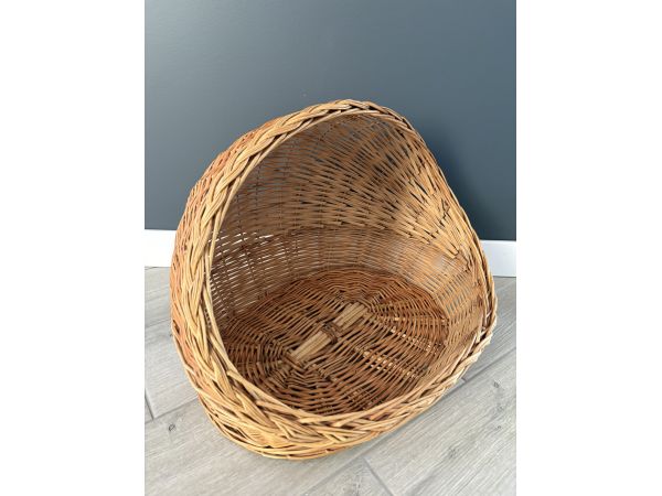 Плетена корзина для кота ручна робота 46х40х35 см