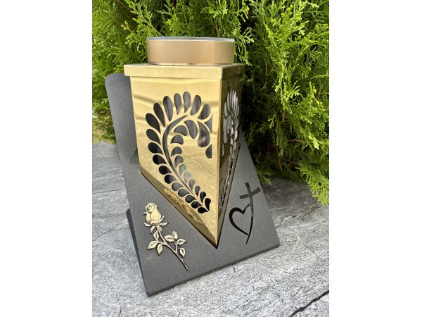 Лампадка на сонячній батареї Серце з трояндою золото