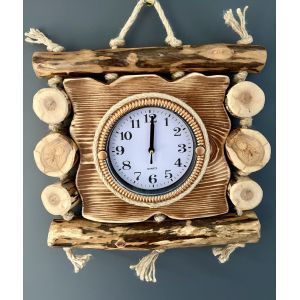 Годинник з дерева ручної роботи 35х32см
