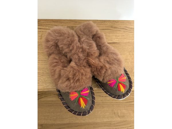 Зимові капці-чуни (закопанки) жіночі теплі домашні хутряні, антиковзка підошва 36 розмір карамельне хутро
